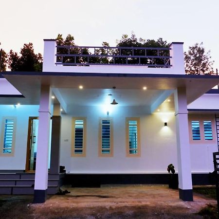 Wayanad Oasis Villa 卡尔佩特塔 外观 照片